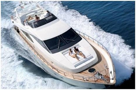YACHT AZIMUT 80 FT IN PUERTO VALLARTA Yacht For Rental in Puerto Vallarta